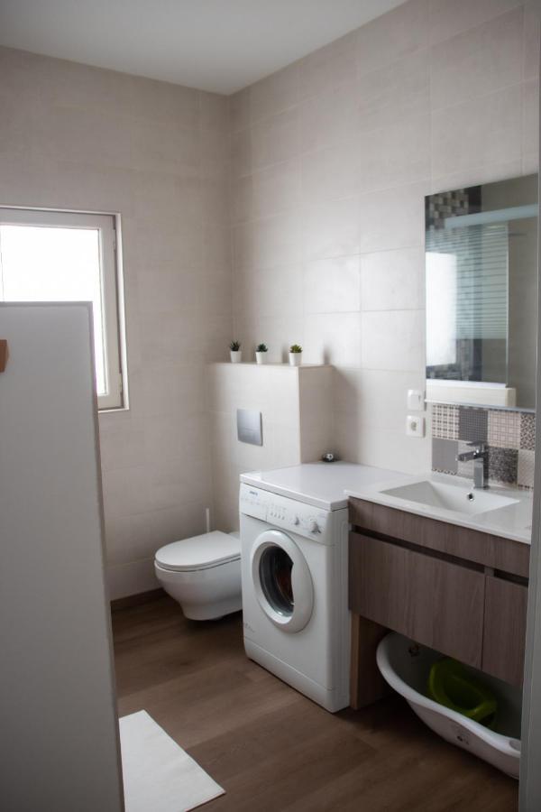 Logement Cosy 4/6 Pers - Quartier Historique Calme 코트레 외부 사진
